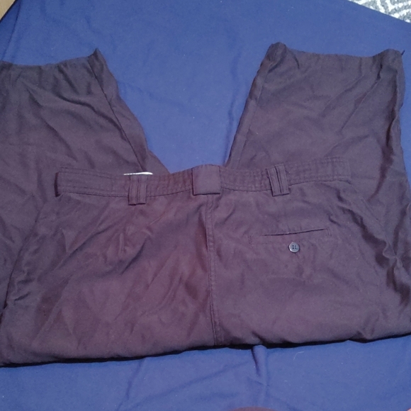 Capris - Picture 4 of 4